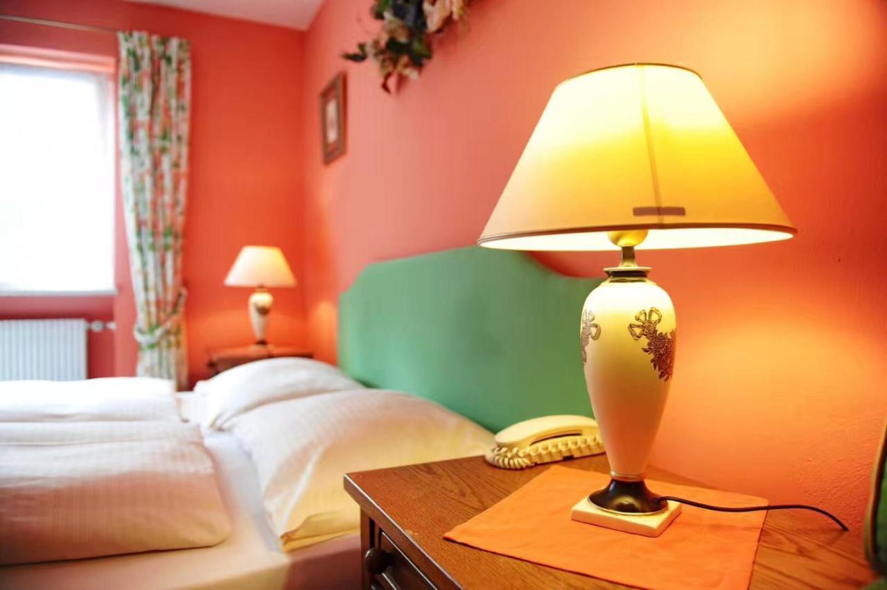 Hotel Kienberger Hof Пфронтен Екстериор снимка